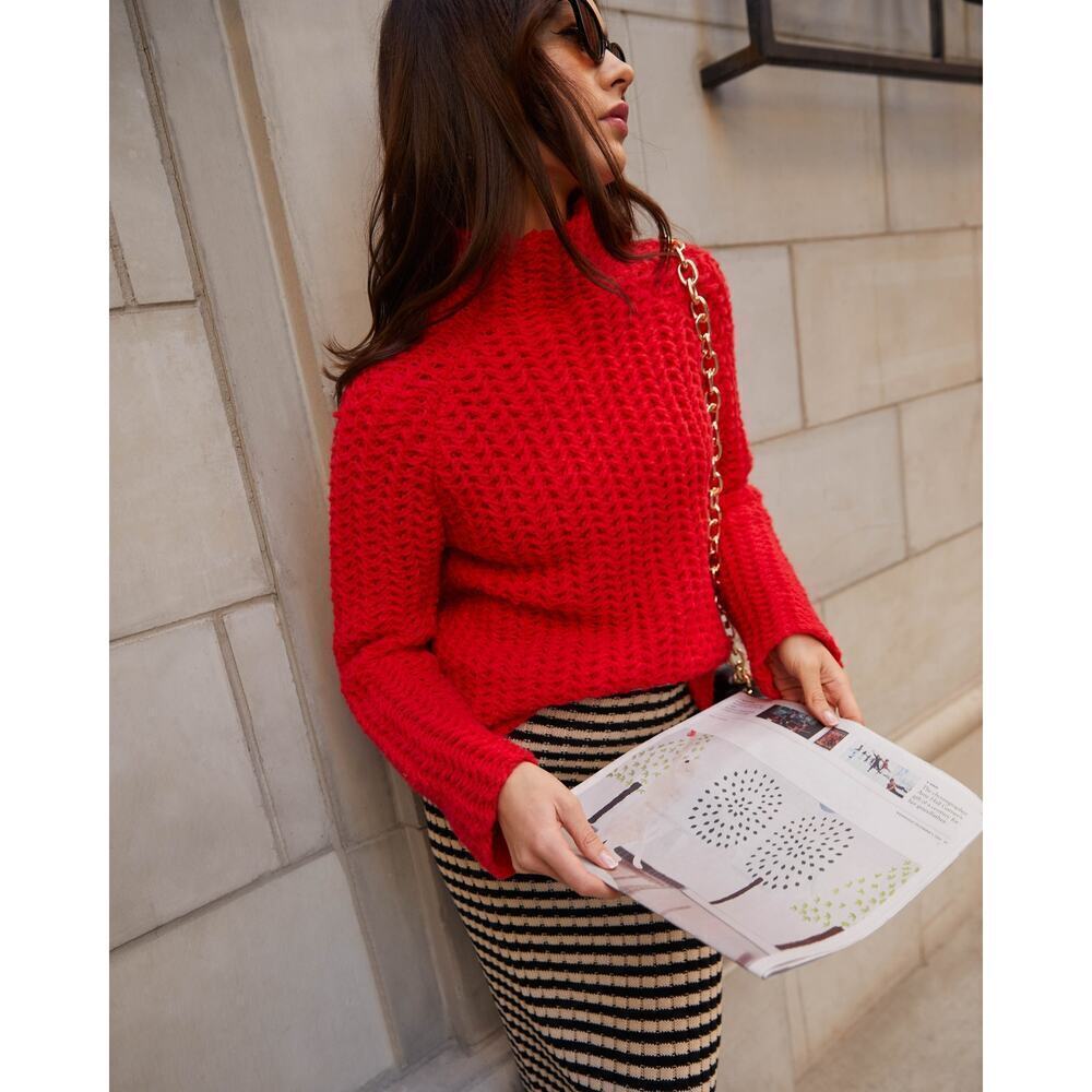 Vici Red Textured Turtleneck Sweater, Large, Kudrow, Heavy, Knit, NWOT, Warm